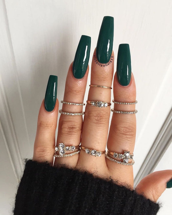 dark green nail polish colors
