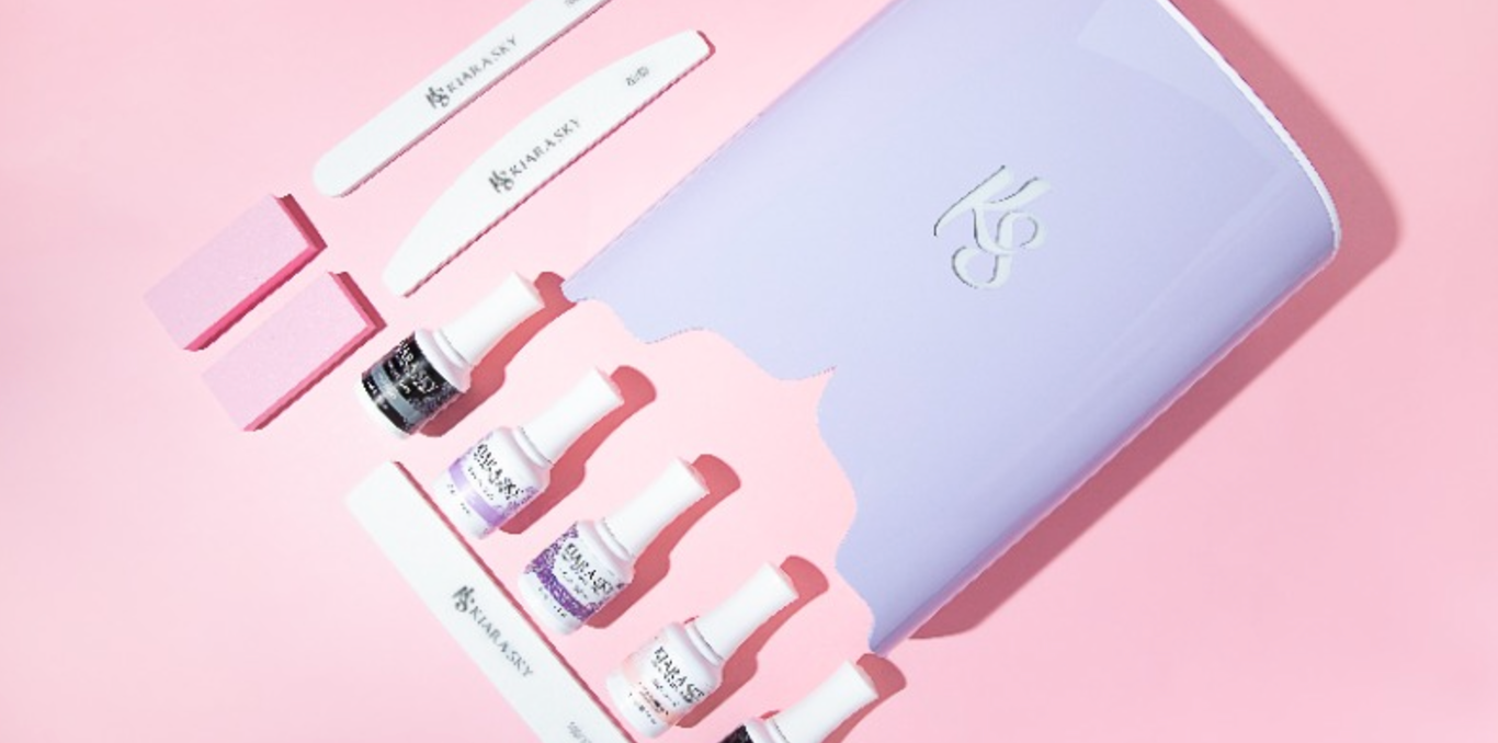 Client Retention Strategies for Acrylic Nail Specialists