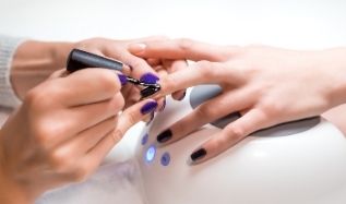 Common Gel Polish Application Mistakes To Avoid
