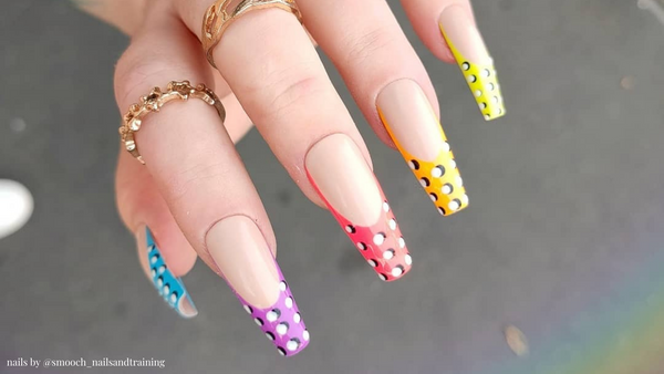 11 perfect examples of polka dot nails