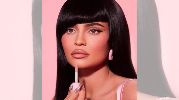 Kylie Jenner wearing Kiara Sky polish