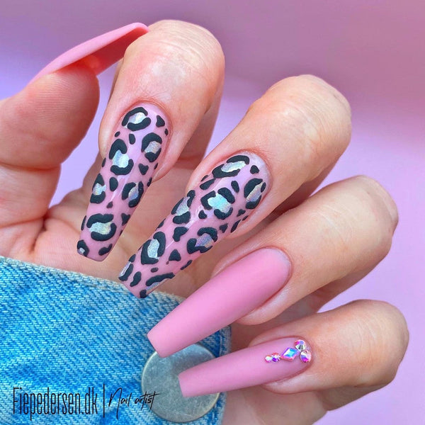 pink cheetah print nails