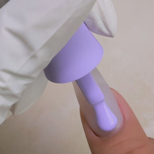 Kiara Sky Gel Pro Lavender Feels HFG052 applied to nail