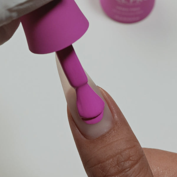 Kiara Sky Gel Pro All the Hype HFG070 Gel Polish swatch