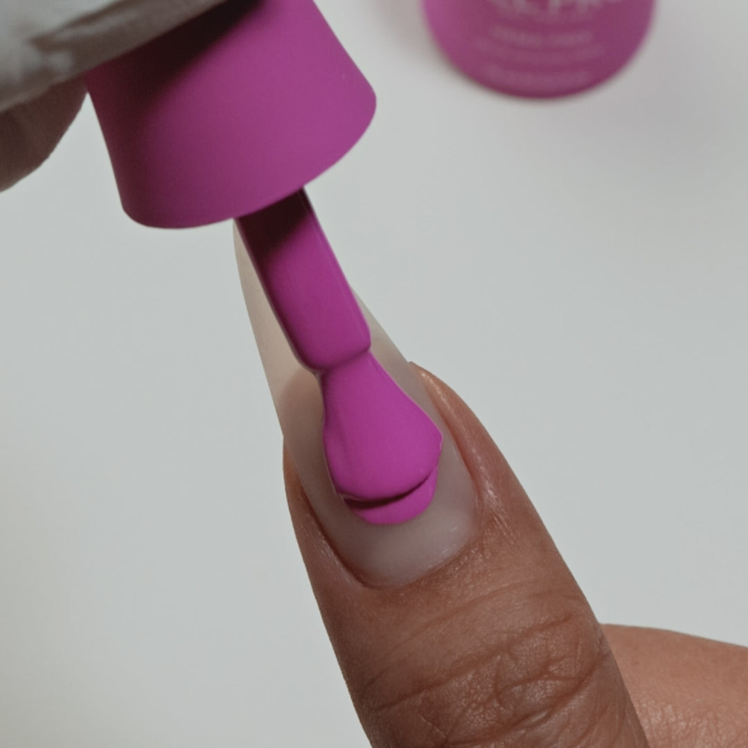 Kiara Sky Gel Pro All the Hype HFG070 Gel Polish swatch