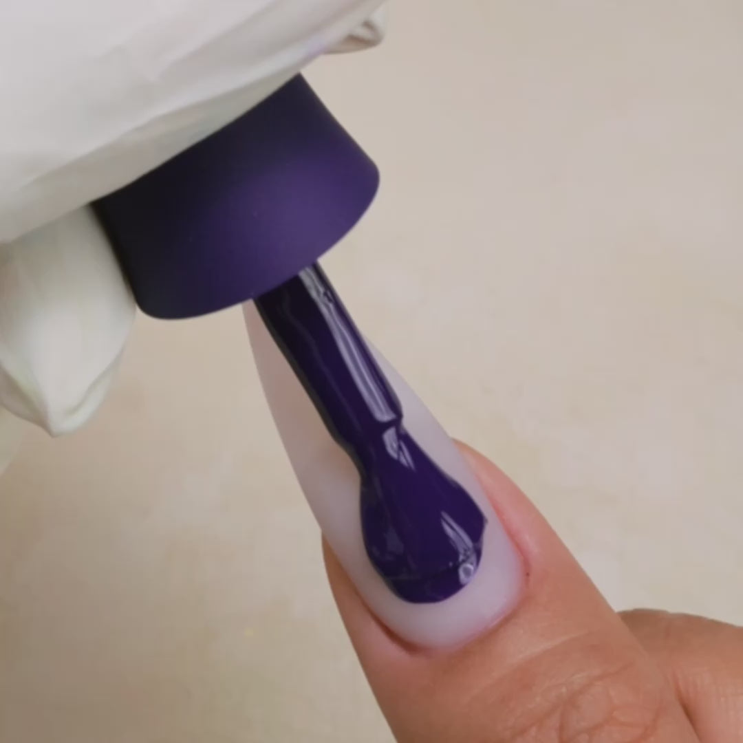 Kiara Sky Gel Pro Grape Gatsby HFG135 Gel Polish swatch