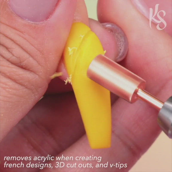 Kiara Sky Large Barrel Coarse Drill Bit in use