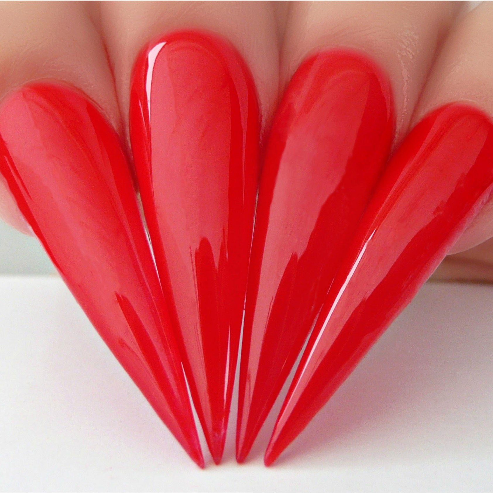 N627 Stiletto Nails