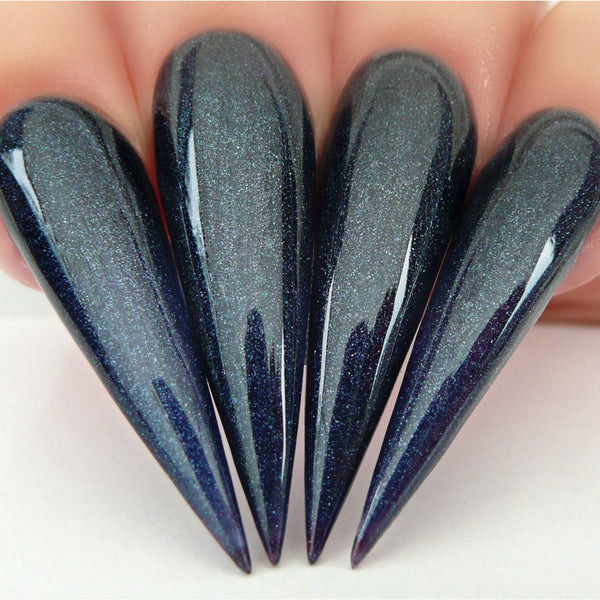 N628 Stiletto Nails
