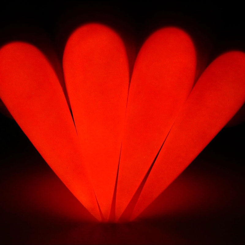 DG133 Glowing Stiletto Nails