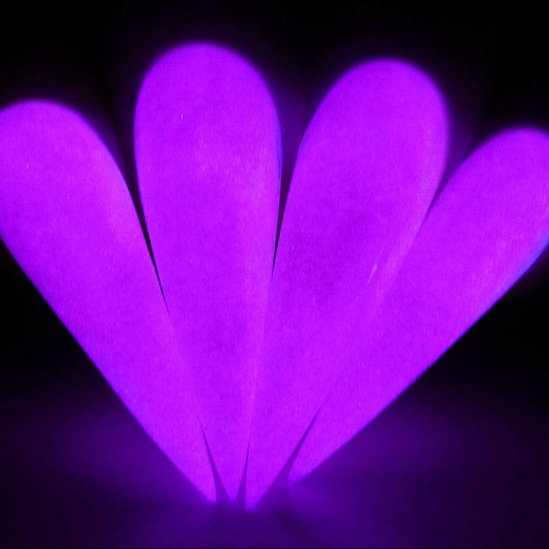 DG131 Glowing Stiletto Nails