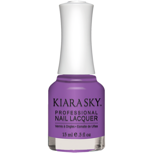 N590 Nail Lacquer Bottle