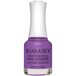 N590 Nail Lacquer Bottle