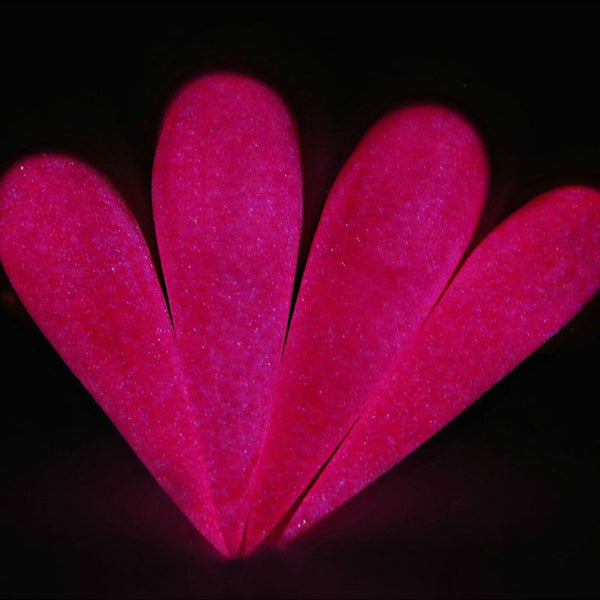 DG103 Glowing Stiletto Nails