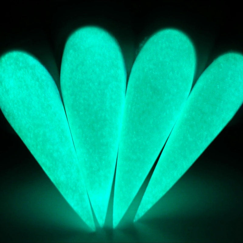 DG116 Glowing Stiletto Nails