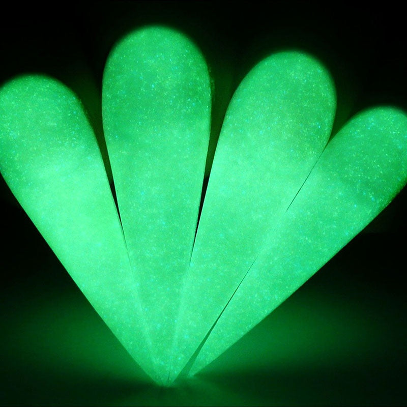 DG145 Glowing Stiletto Nails
