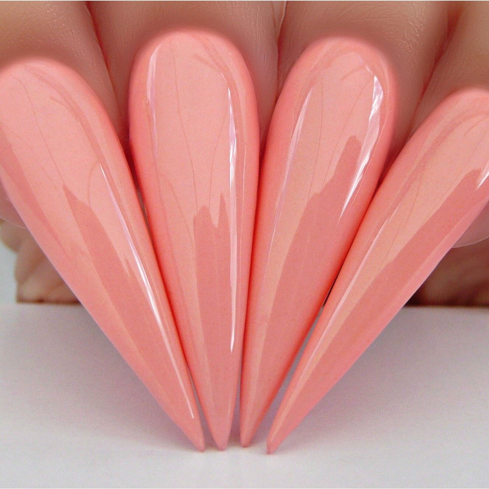 G616 Stiletto Nails