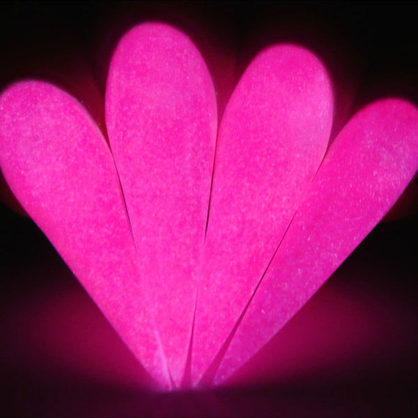 DG126 Glowing Stiletto Nails