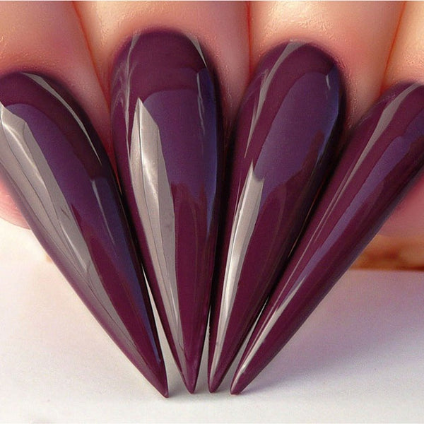 G504 Stiletto Nails