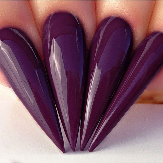 D504 Stiletto Nails