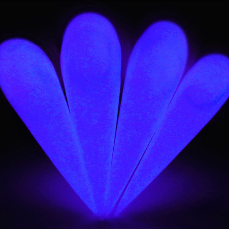 DG124 Glowing Stiletto Nails