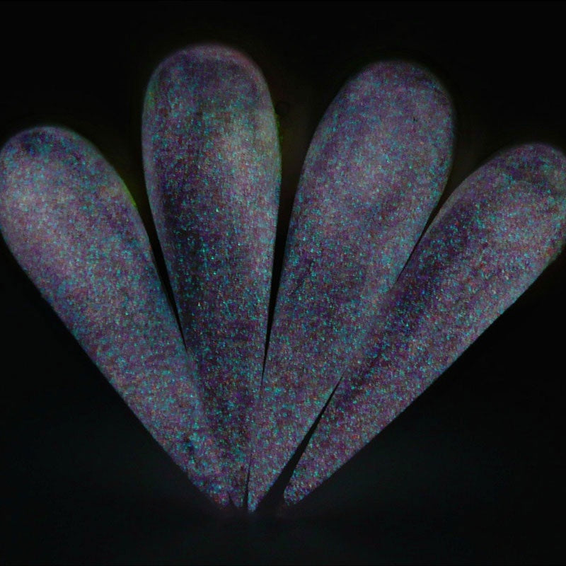 DG140 Glowing Stiletto Nails